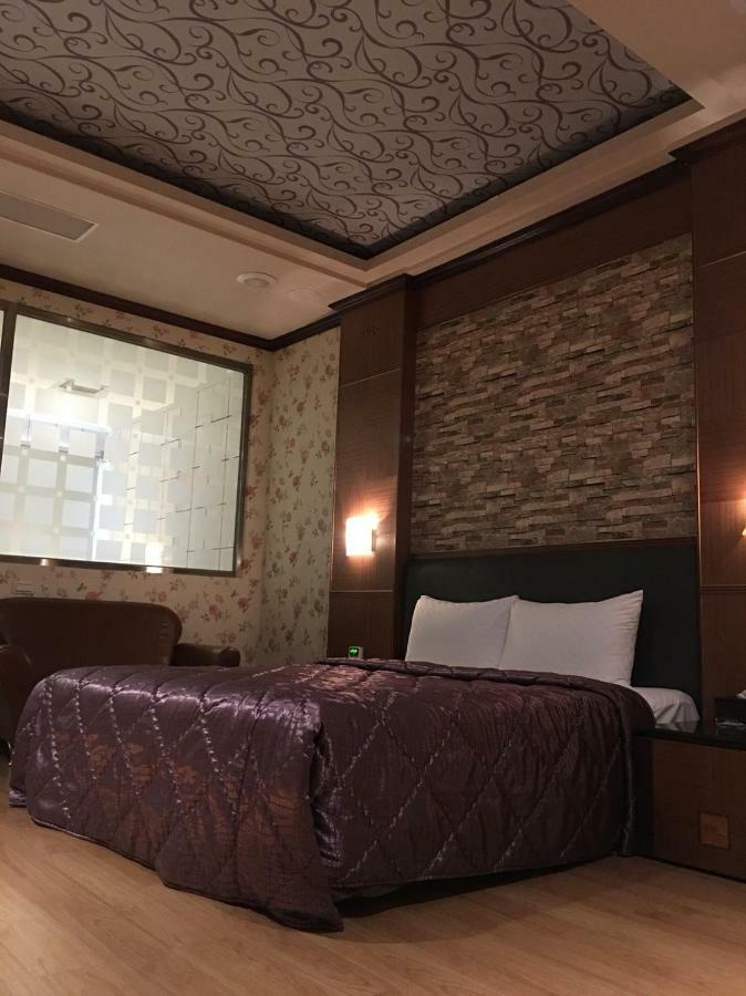 温美汽车旅馆 Nantou 外观 照片
